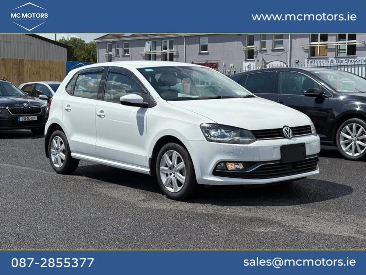 Volkswagen Polo HIGH SPEC // HEATED SEATS // HALF - Image 3