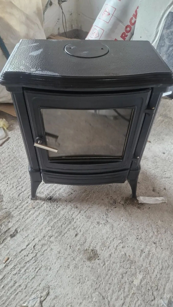 Large Nestor Martin Multifuel stove - Image 1