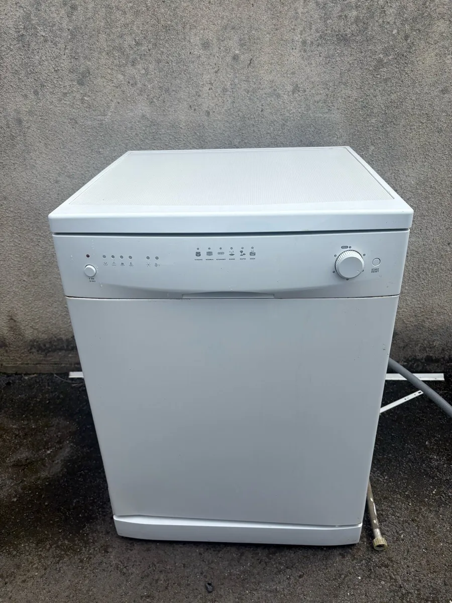 Dishwasher Currys Essential - Image 1