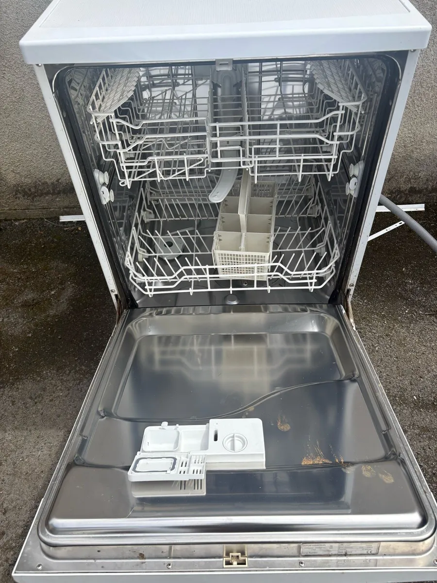 Dishwasher Currys Essential - Image 2