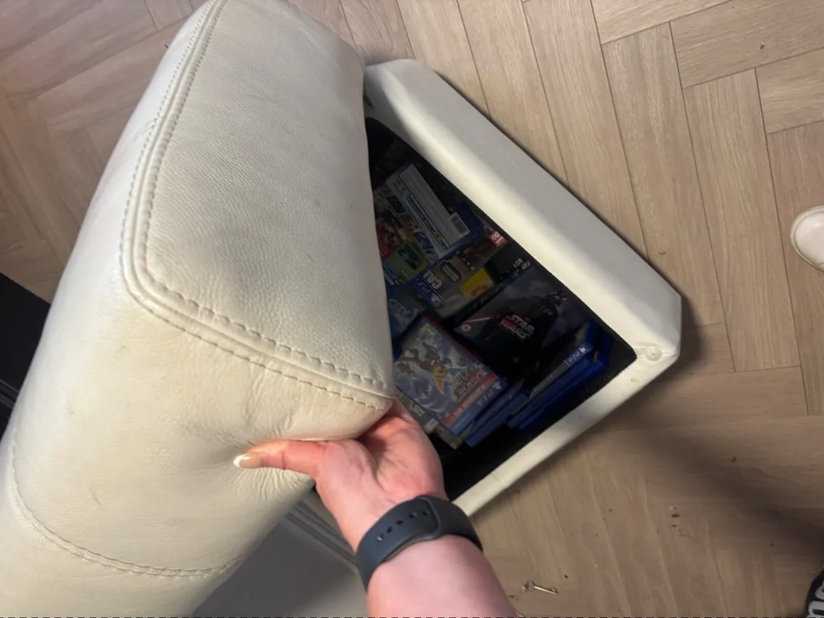 Footstool/Ottoman - Image 2