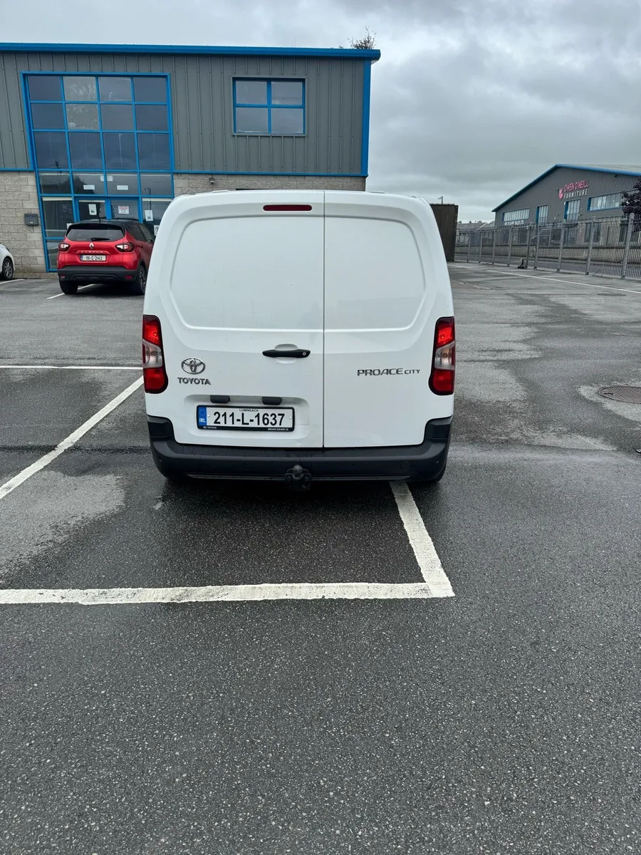 Toyota Proace City - Image 3
