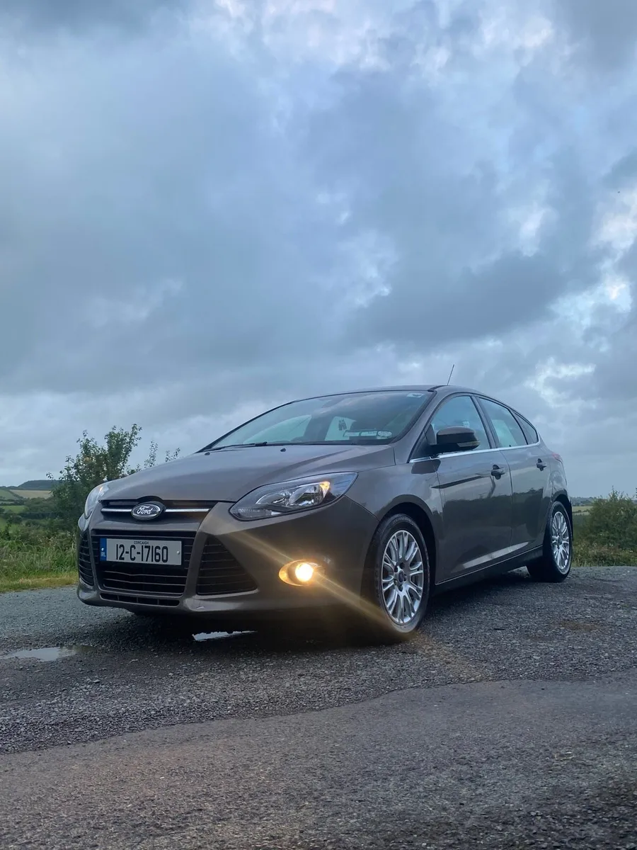 Ford Focus *Titanium* - Image 3