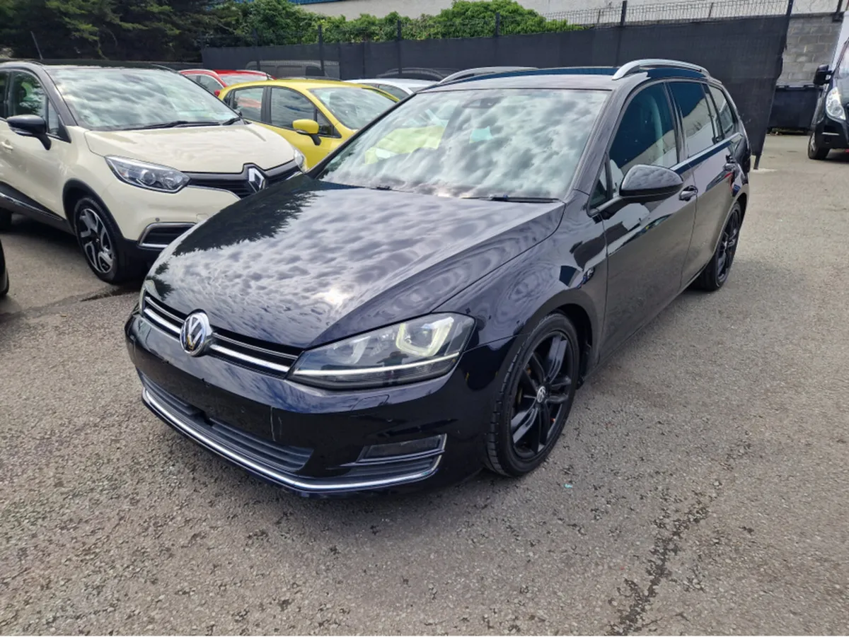 Volkswagen Golf HIGHLINE 1.4 PETROL 5DR ESTATE - Image 2
