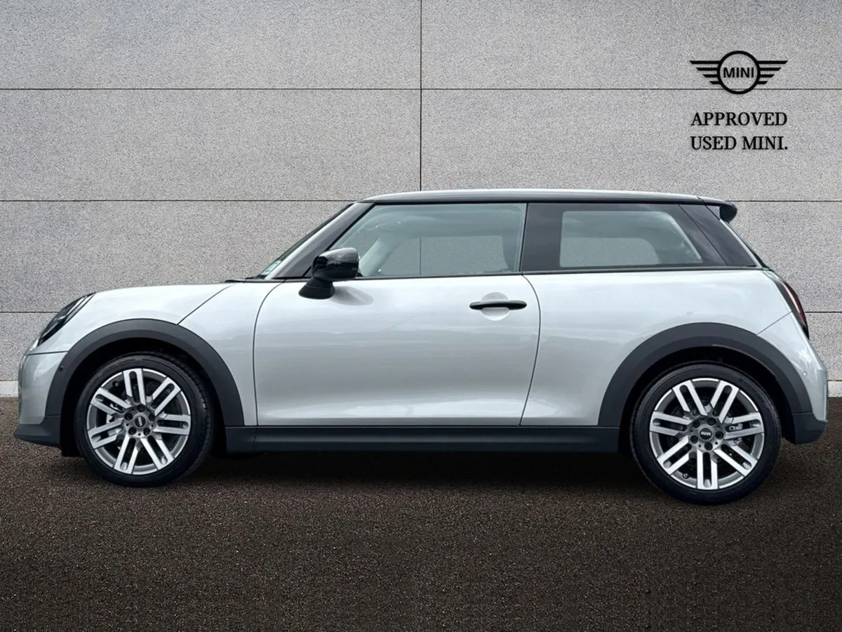 MINI HATCH Cooper C 3 Door - Image 3