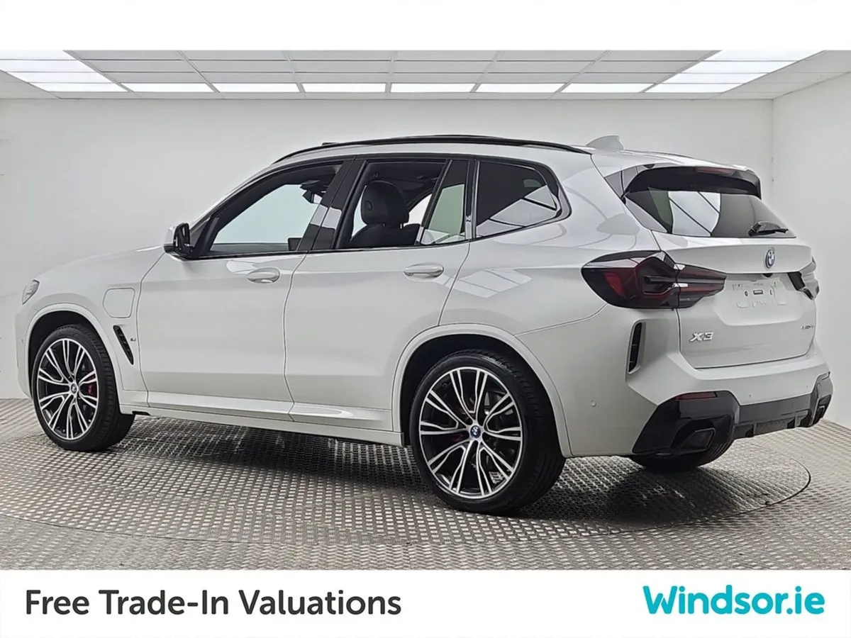 BMW X3 X3 Xdrive Sport Upgraded Wheels Panoramic - Image 3