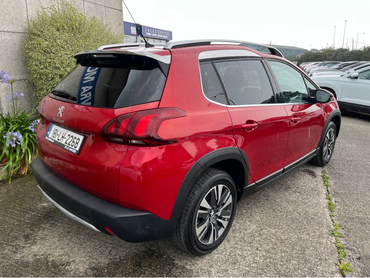 Peugeot 2008 ALLURE 1.2 PETROL //HIGH SPEC//PANORA - Image 4