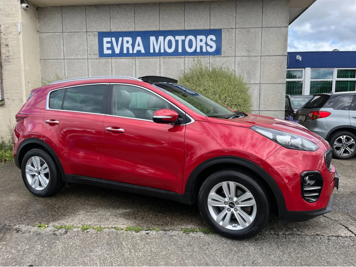 Kia Sportage PLATINUM-S 1.7 DIESEL //HIGH SPEC//PA - Image 3