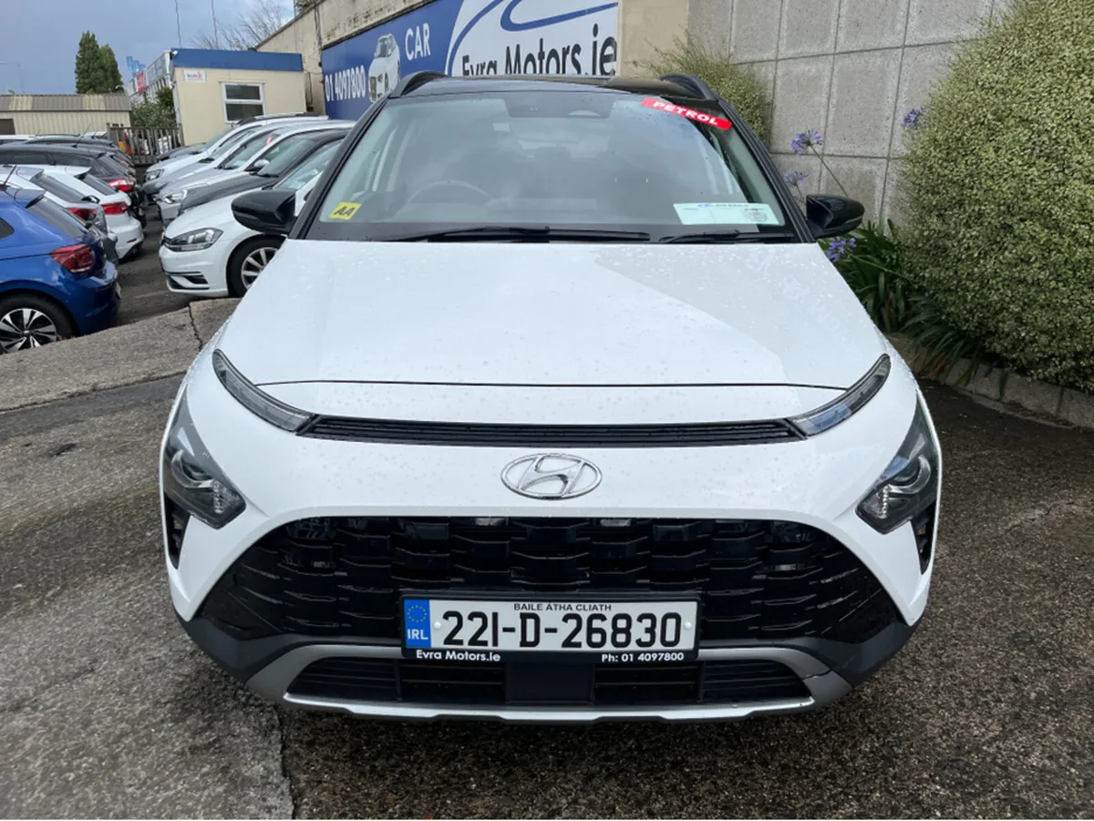Hyundai Bayon EXECUTIVE 2-TONE 1.2 PETROL - Image 3