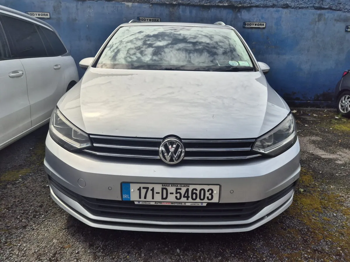 Stunning Volkswagen Touran 2017 - Image 2