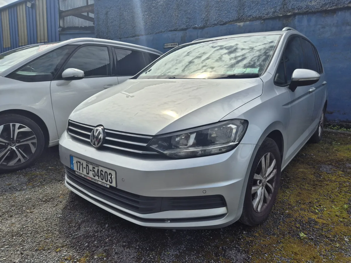 Stunning Volkswagen Touran 2017 - Image 3