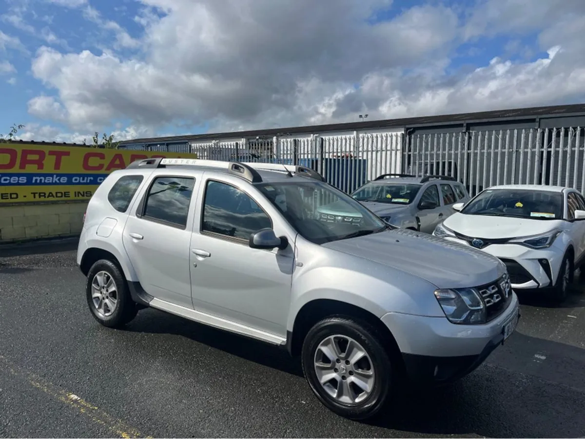 Dacia Duster Signature 1.5 DCI 110 4 4DR - Image 1