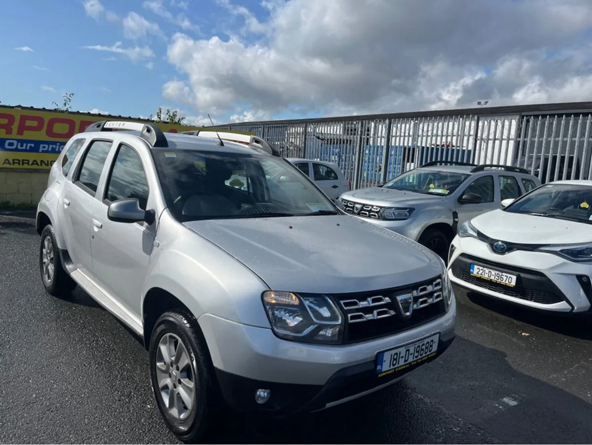 Dacia Duster Signature 1.5 DCI 110 4 4DR - Image 2