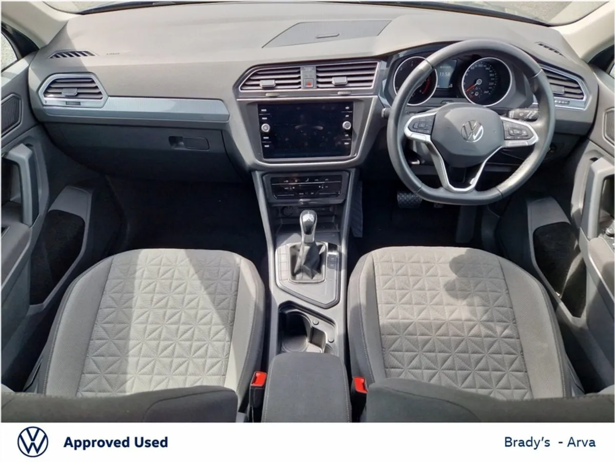 Volkswagen Tiguan Life 2.0 TDI 150BHP D7F 5DR Auto - Image 2