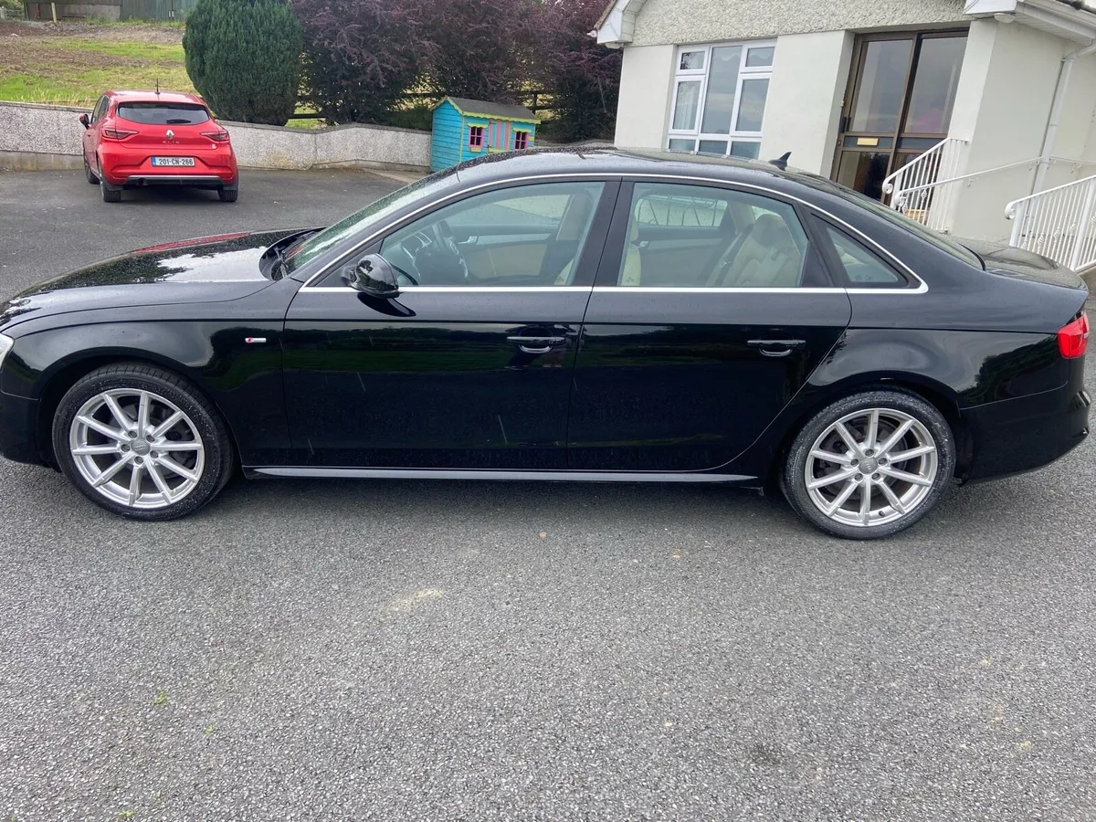 Audi A4 2.0tdi S line Automatic - Image 3