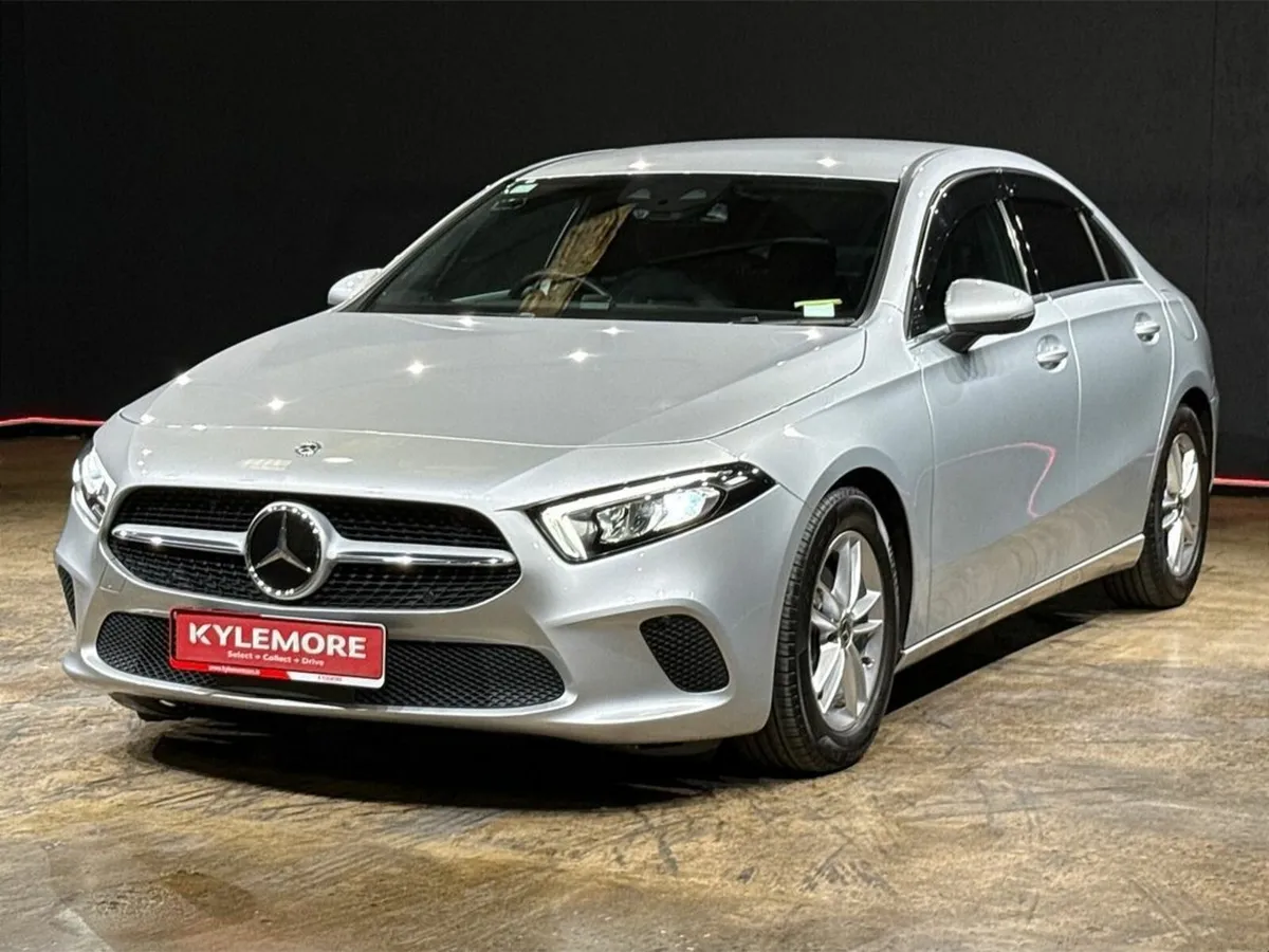 Mercedes-Benz A-Class A180 - 1.4 AUTOMATIC - LOW M - Image 1