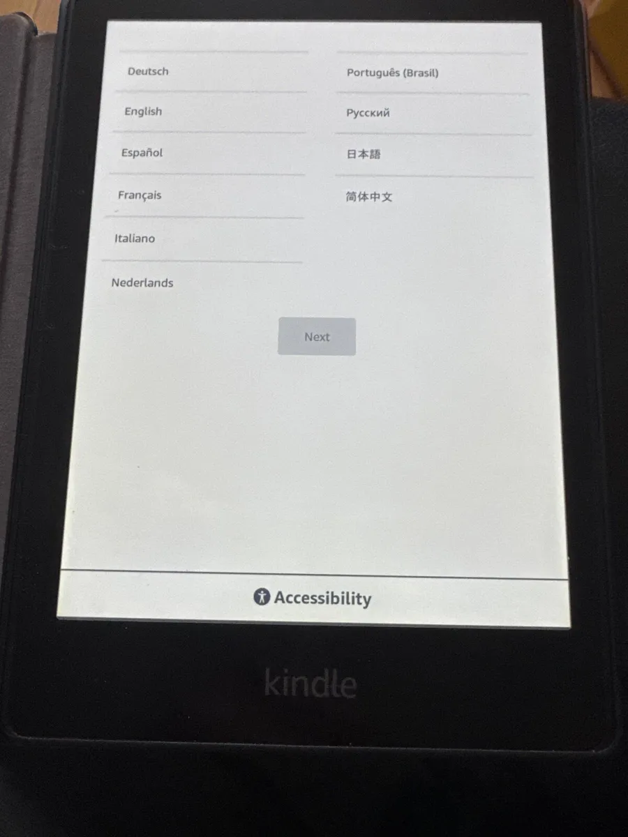 Kindle Paperwhite 11th Generation 6 GB - Image 1