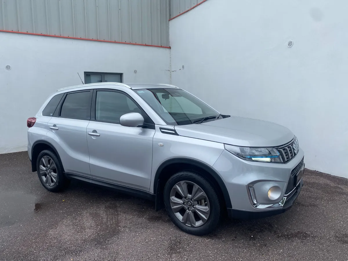 Suzuki Vitara 2023 SZT - Image 2