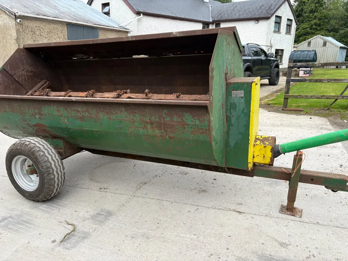 Frazer muck spreader - Image 1