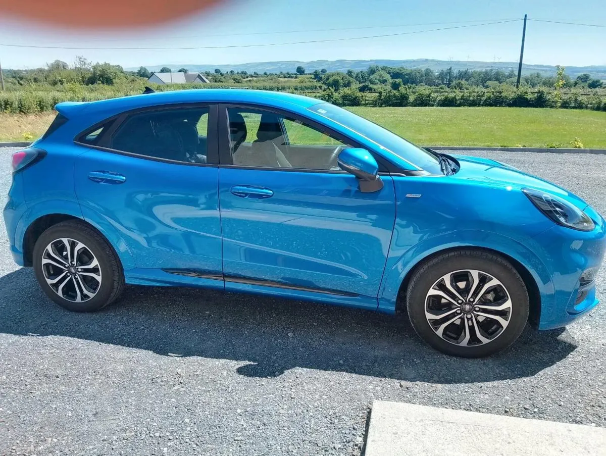 Ford Puma Hybrid ST-Line MHEV - Image 2