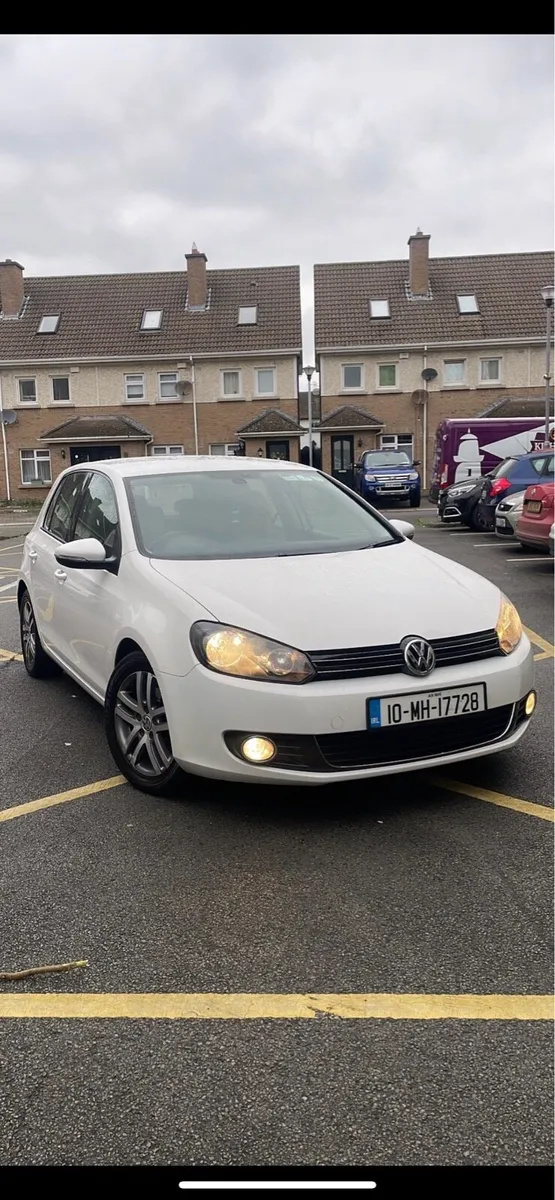 VW Golf 1.4 (tsi) AUTO - Image 3