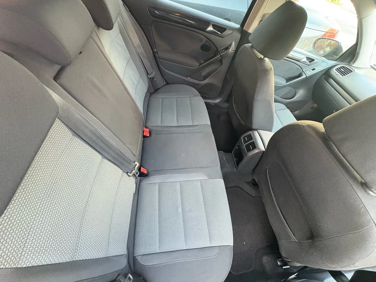 VW GOLF 2012, TSI, 1.2, AUTOMATIC - Image 3