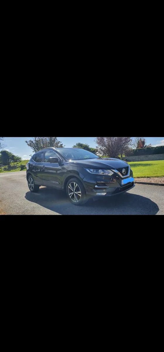 182 Nissan Qashqai **Low KM's** - Image 1