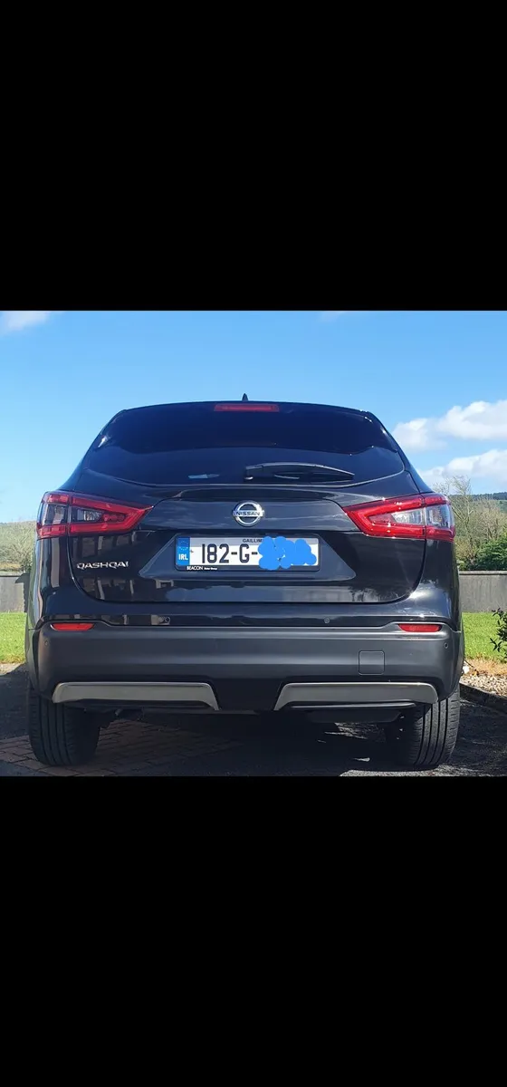 182 Nissan Qashqai **Low KM's** - Image 4