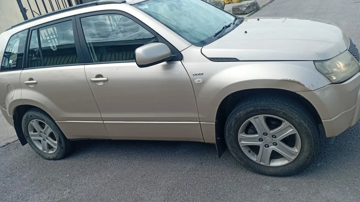 2007 suzuki vitara 1.9 diesel 4 wheel drive - Image 1