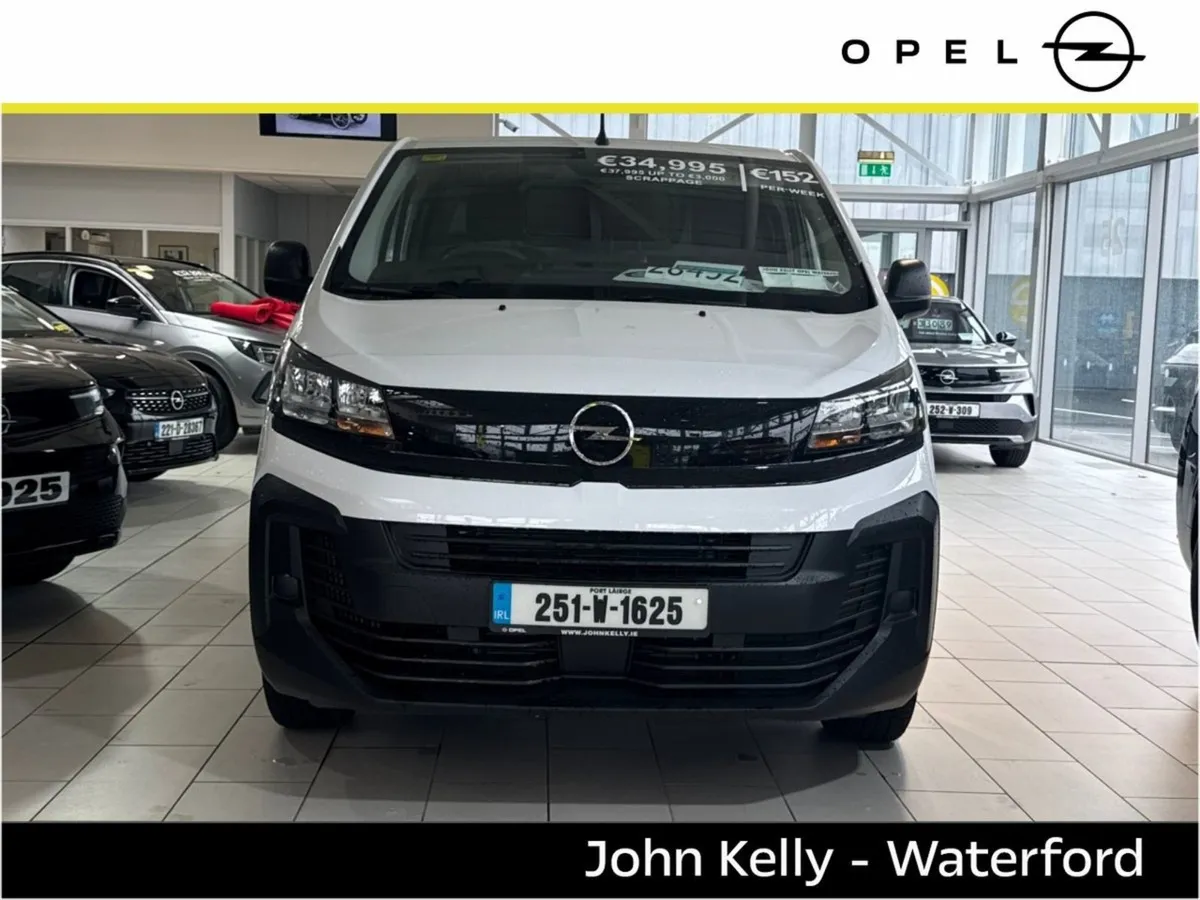 Opel Vivaro Komf L2h1-1.5 120BHP - Image 2