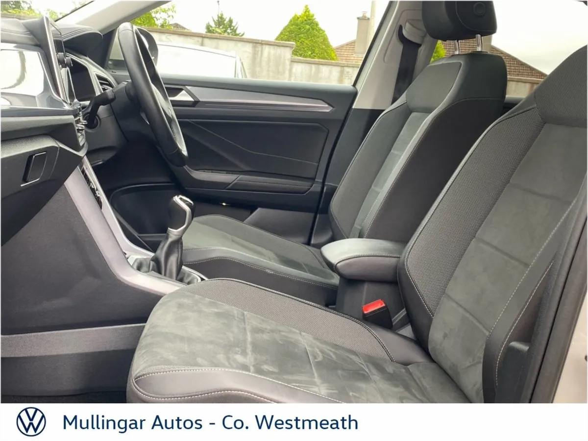 Volkswagen T-Roc 2.0 TDI 116HP Style Plus - Image 4