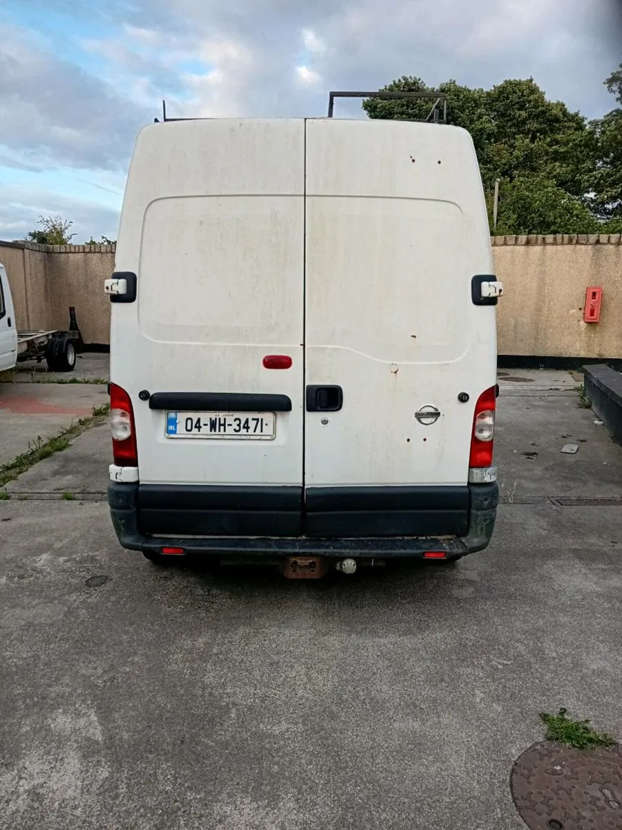 2004 nissan interstar 2.5 dci 6 speed lwb - Image 4