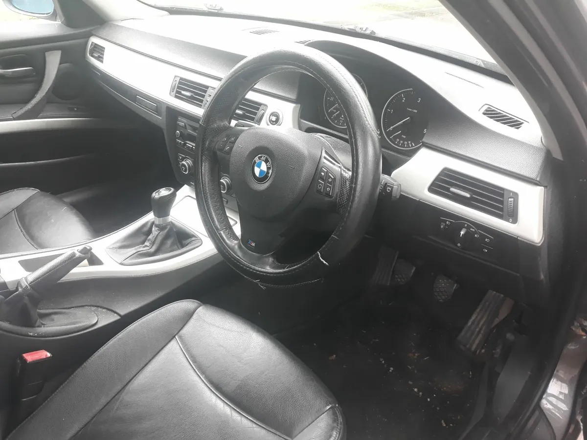 BMW 3-Series 2008 - Image 1