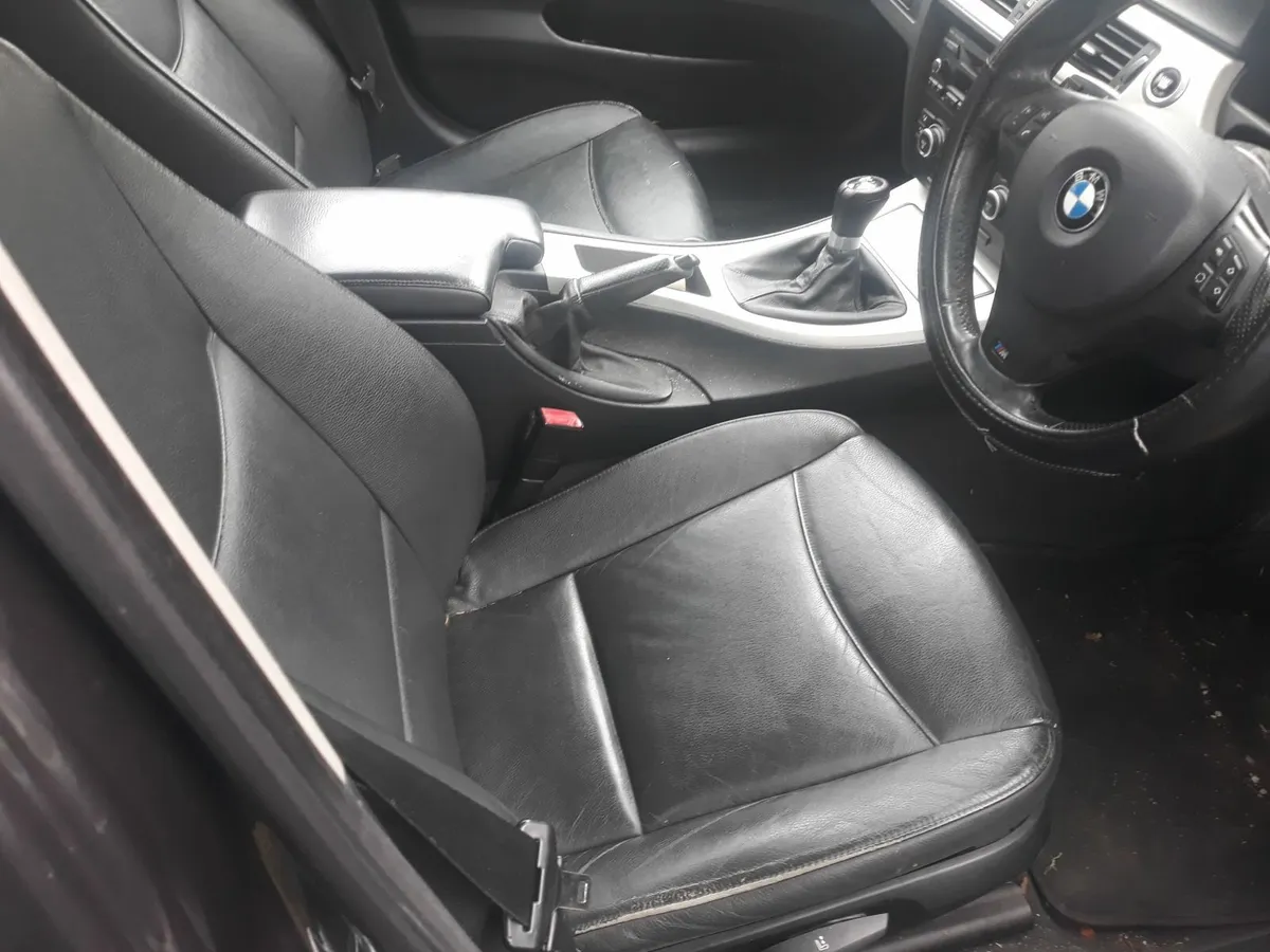BMW 3-Series 2008 - Image 3
