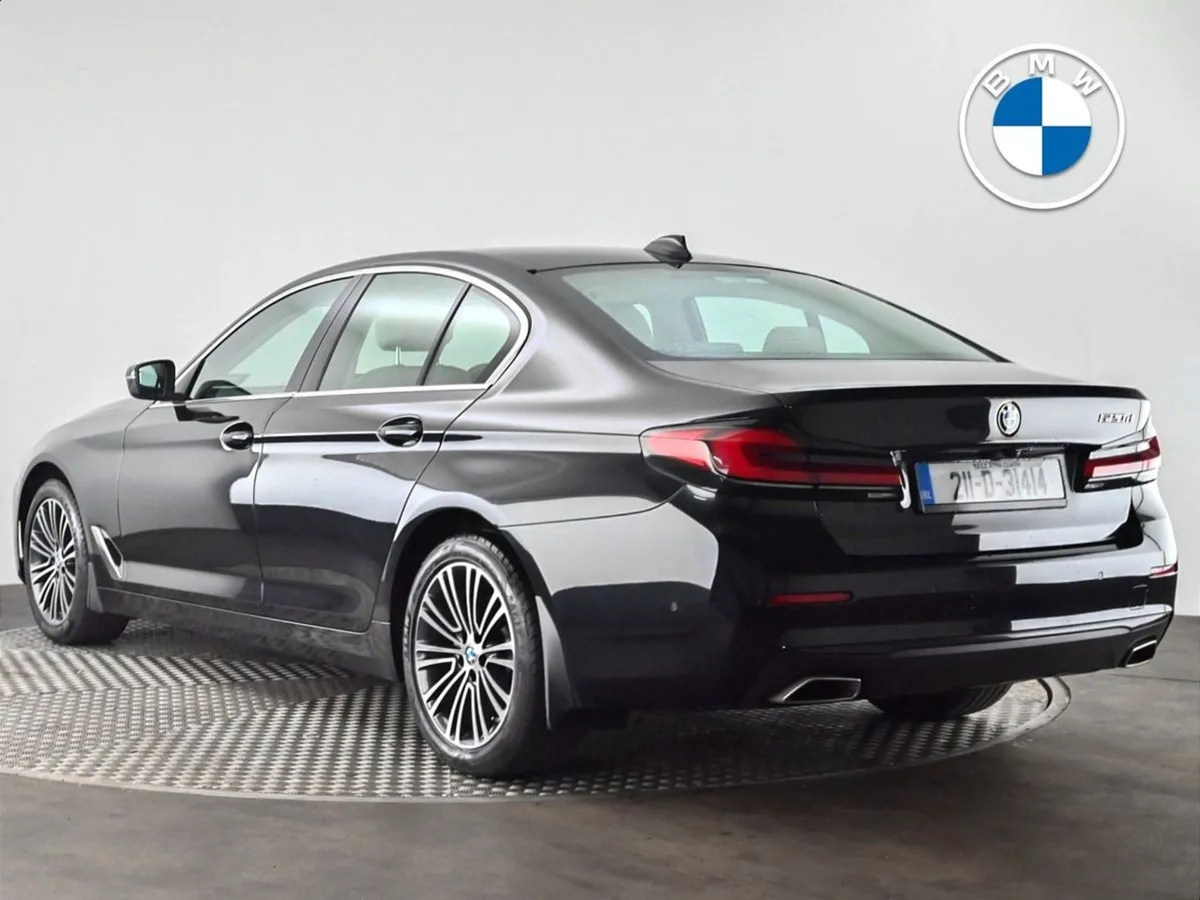 BMW 5 Series 520d SE Saloon - Image 2