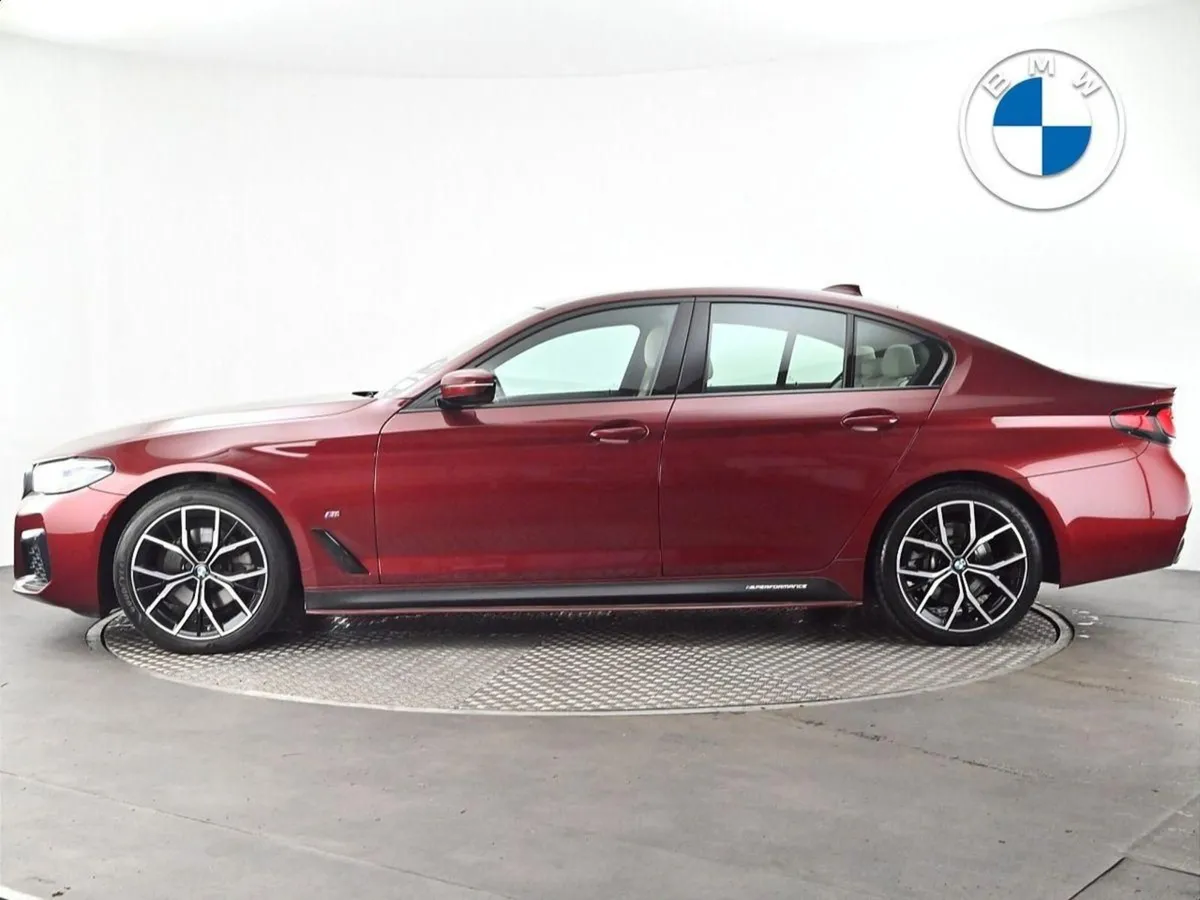 BMW 5 Series 520d Xdrive M Sport Saloon - Image 3