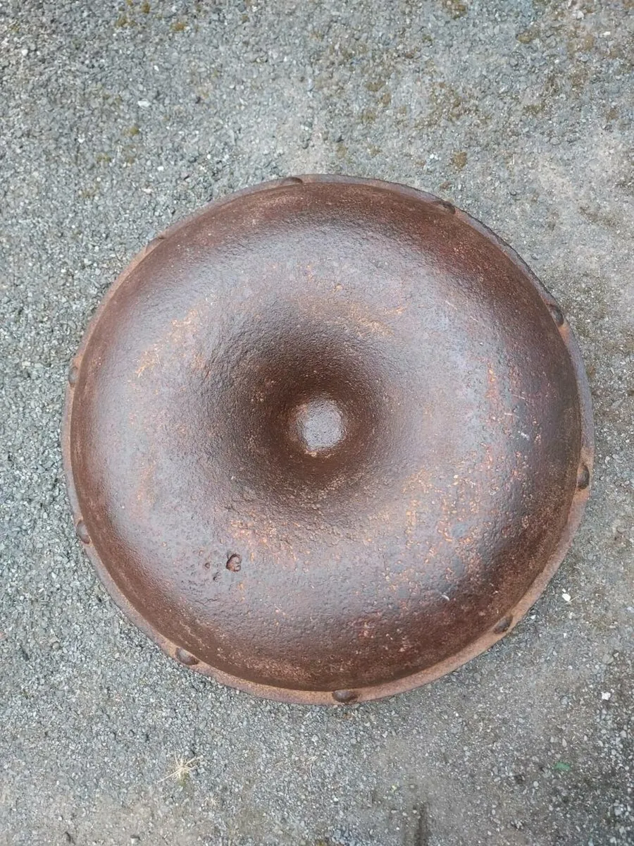 Vintage Cast iron trough - Image 2
