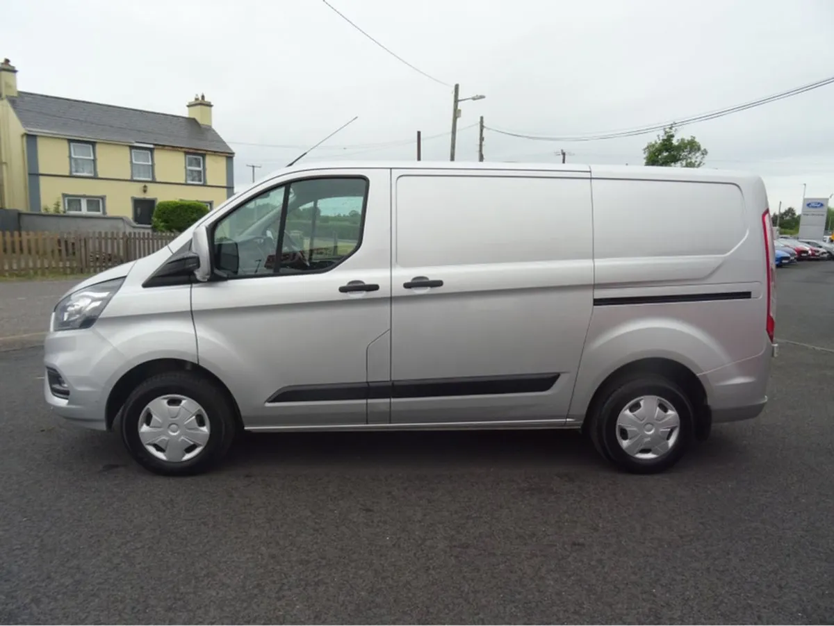 Ford Transit Custom 280 SWB Trend 2 2.0 130PS - Image 4