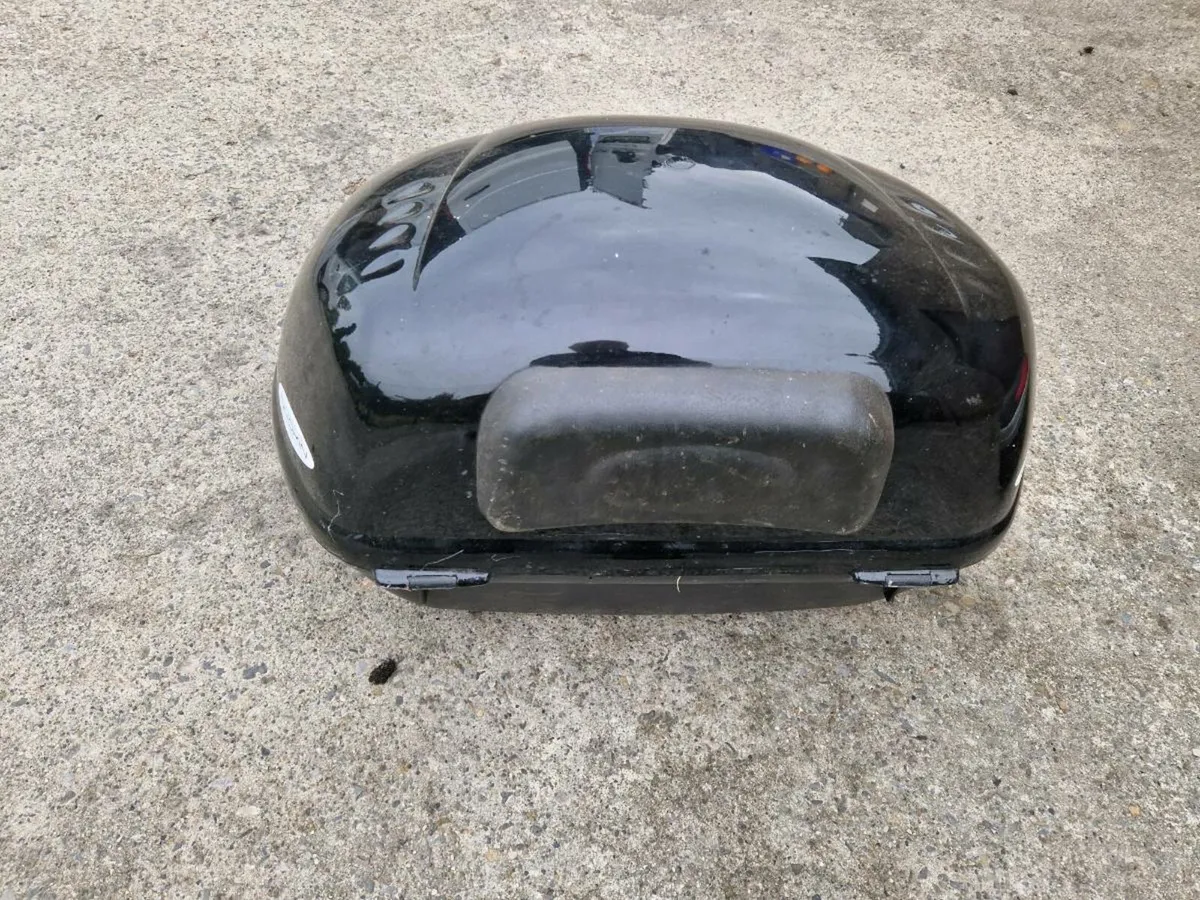 Top box - Image 3