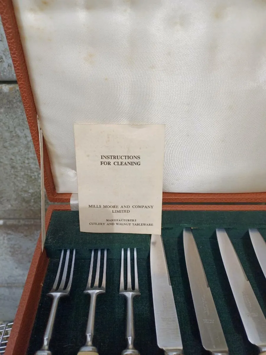 1920/50s Bamboo Cutlery Set - Image 3