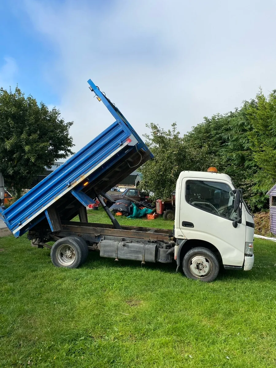 Toyota Dyna Tipper - Image 1