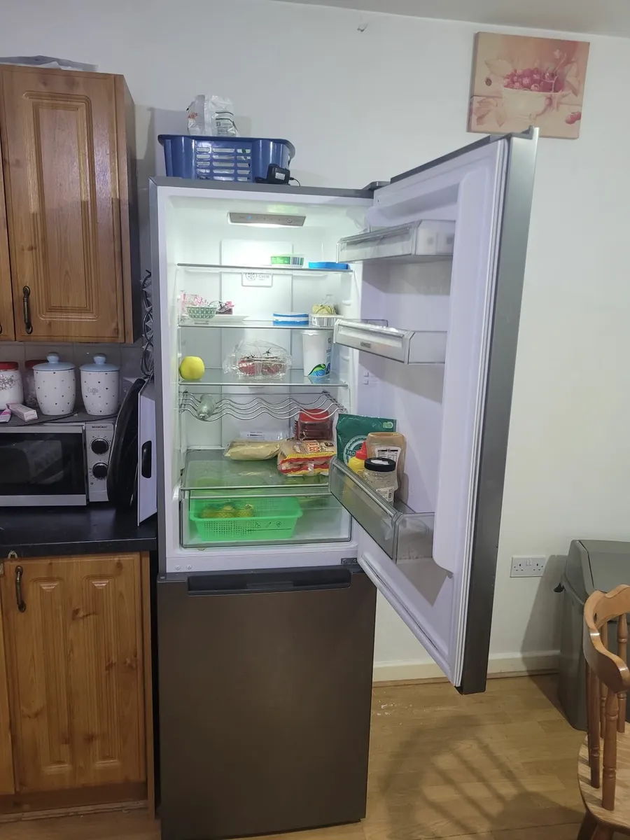 Fridge - Image 2