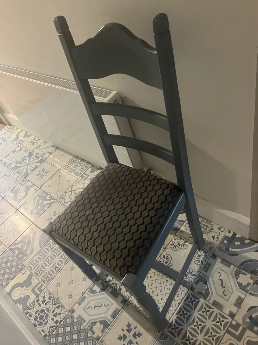 4 x dining chairs - Image 2