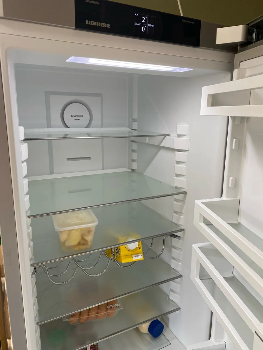 Fridge - Image 2