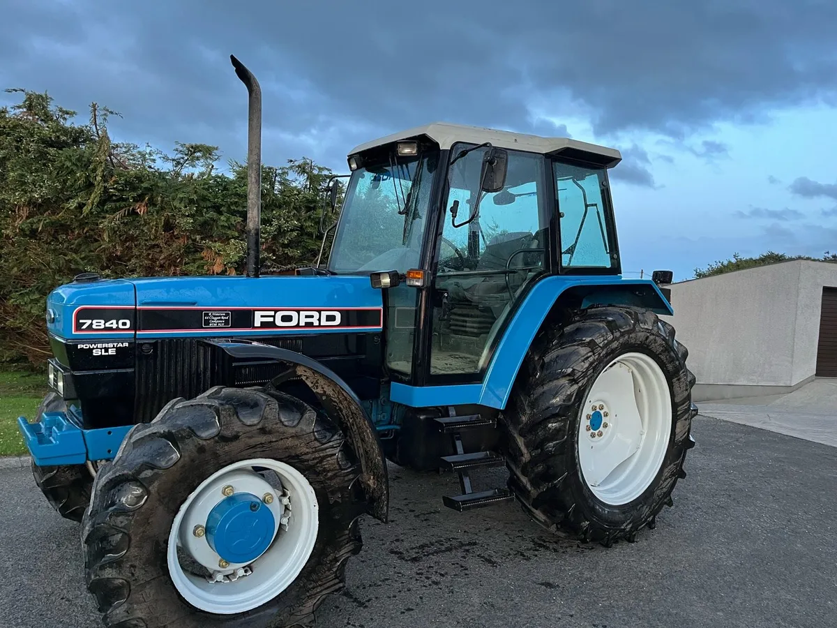 Tractor - Image 4