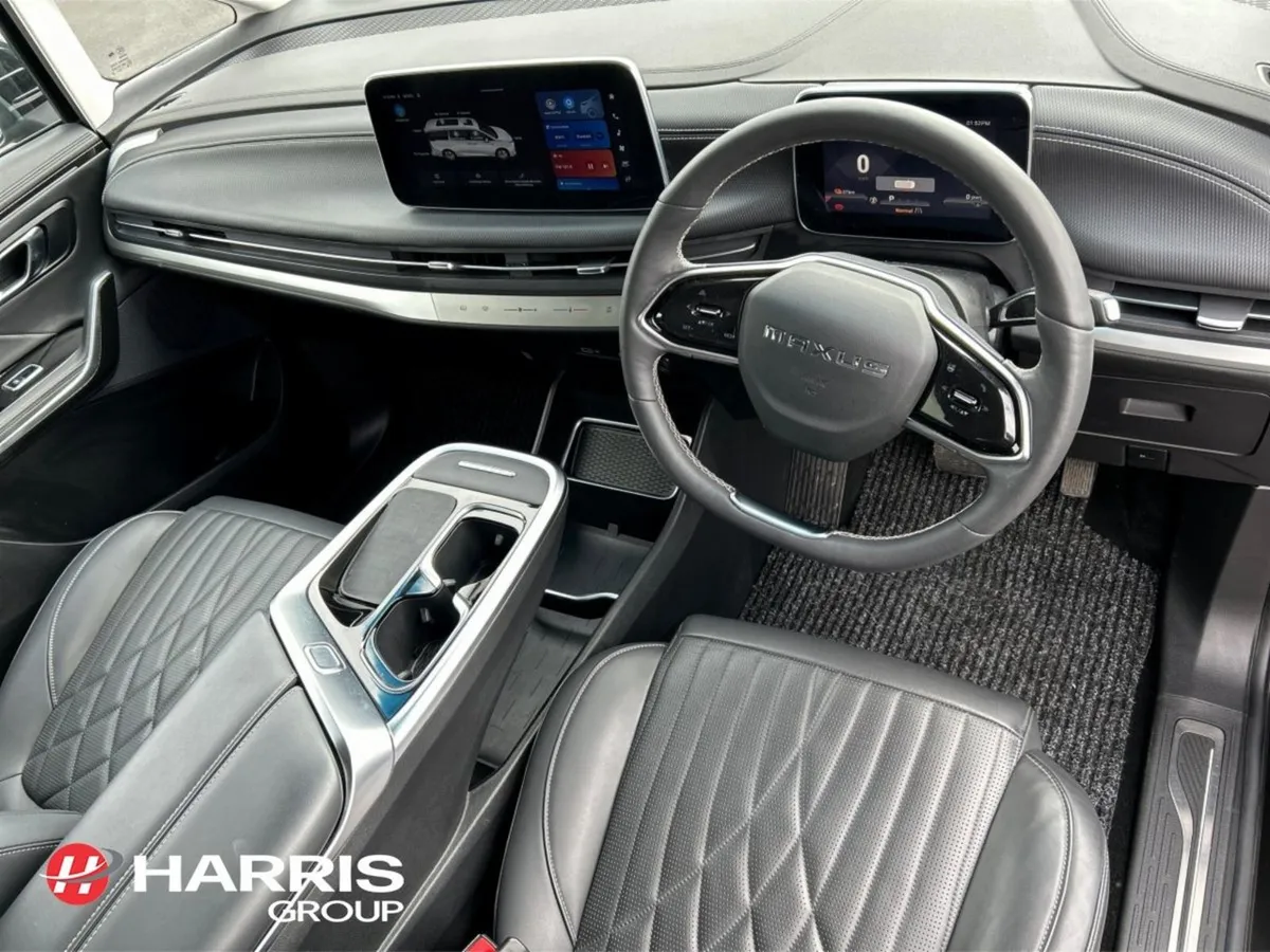 Maxus MIFA 9 90 kWh Premium - Image 3