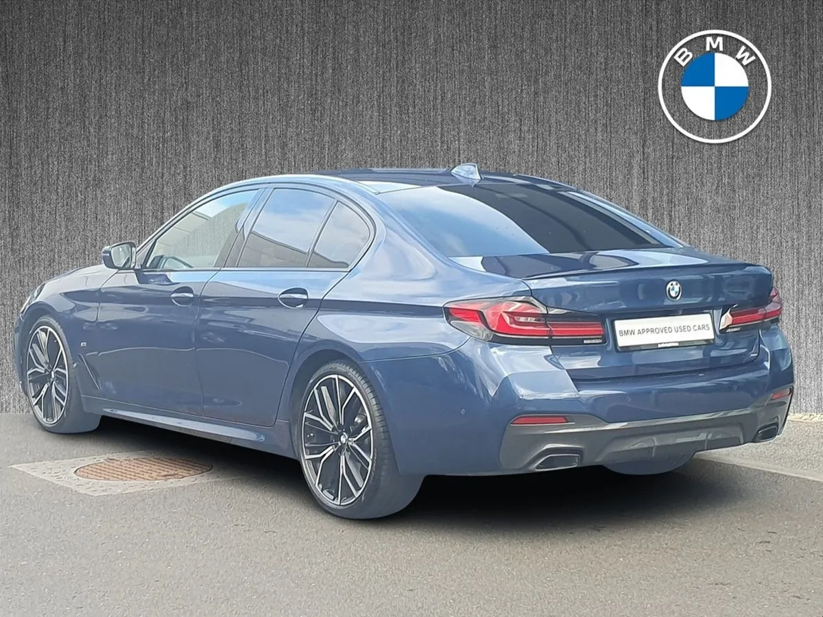 BMW 5 Series 520d M Sport Saloon - Image 3