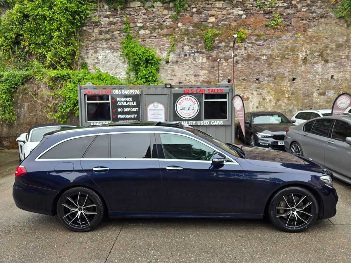 Mercedes-Benz E220 Estate AMG Premium Plus 2017 - Image 3