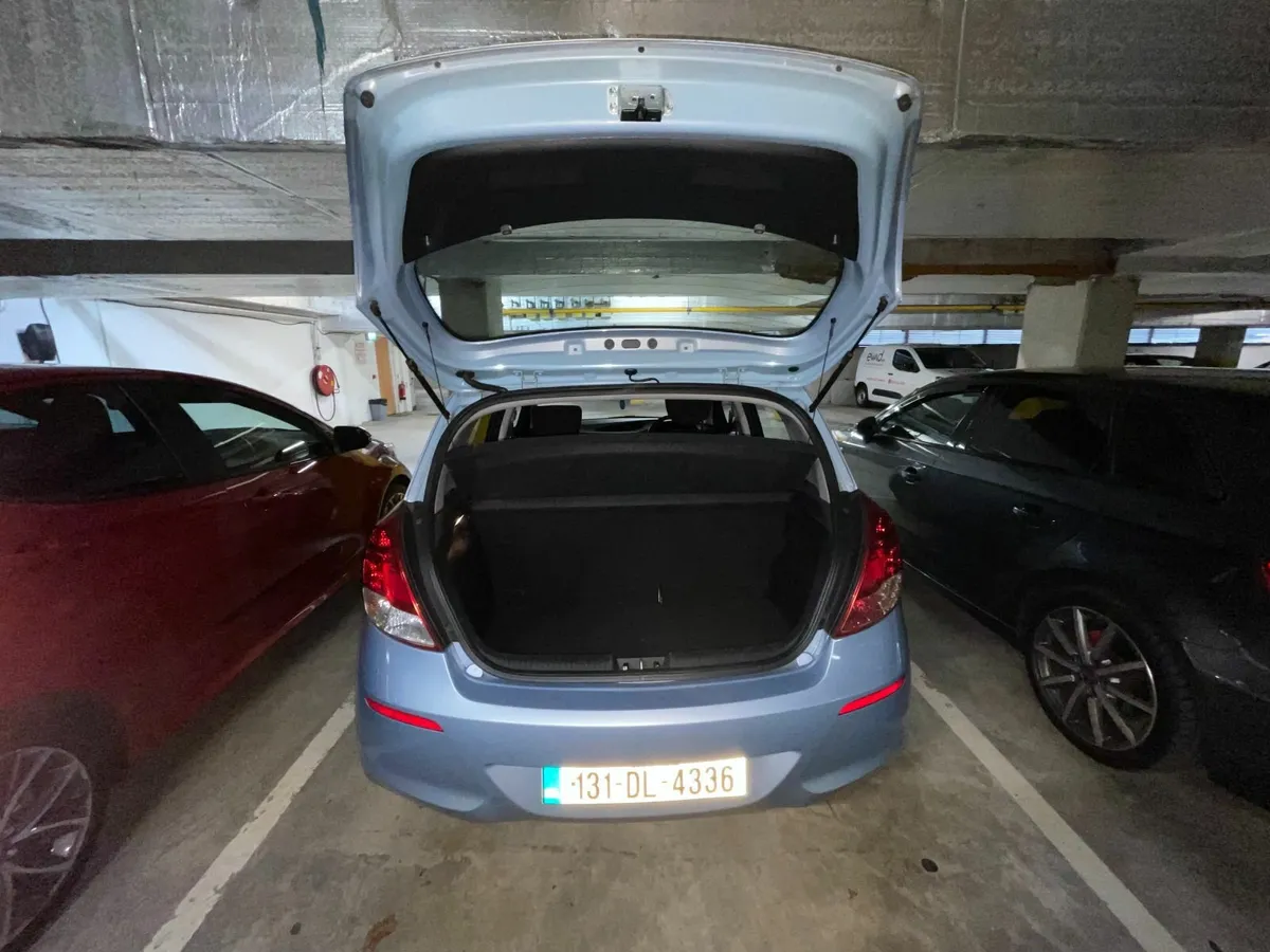 Hyundai i20 2013 - Image 4