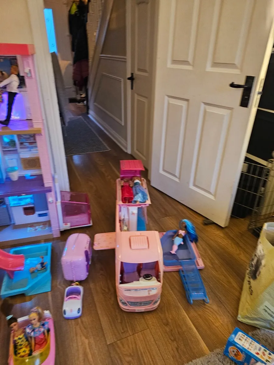 Barbie toys - Image 2